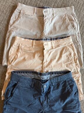 3 Pairs of Men’s NWOT JOHNNIE-O shorts size 34